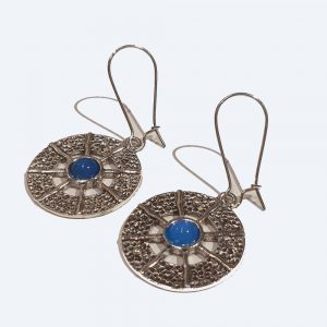 skoularikia_stroggyla_sfirilata_petra_mple_plai