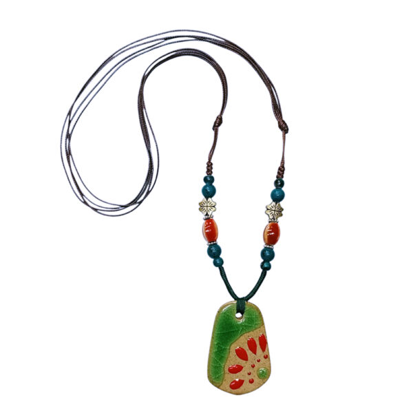 kolie_gynaikeio_keramikes_xantres_mple_profil